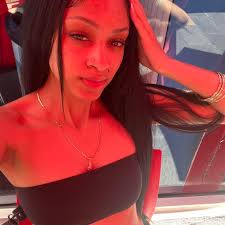 Idk yall… them imitation snow crab from sams club was an easy 8.9/10 for  me. It's all the the butter sauce that take it where it needs to be  Ingredients for the