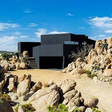 We would like to show you a description here but the site won't allow us. 10 Desert Houses That Make The Most Of Arid Landscapes