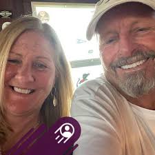 Where to find Kaiser rolls in Asheville for bacon egg cheese sandwiches?