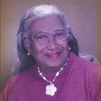 Luisa Lee's Instagram, Twitter & Facebook