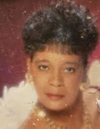 Ella Cartwright's Instagram, Twitter & Facebook