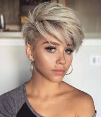 Autumn Hartt Short Hairstyles 1 Short Hairstyles For Thick Hair Short Hair Styles Funky Short Hair