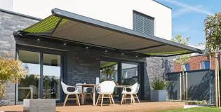 Kasetli Tente Sistemleri Kentsel Yasam Tarzini Doga Ile Birlestirir Kapak Ve Kol Mekanizmasi Geri Cekildiginde Kapali Bir Kaset Icinde Ev Icin Evler Teras