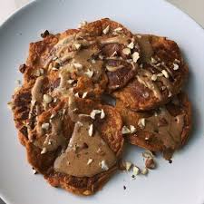 Ancake A La Patate Douce Beurre De Cacahuete Et Sirop D Erable Une Recette Facile De Champion Sans Gluten Des Recettes De Cuisine Recette Facile Recette
