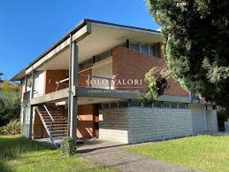 Trilocale in viale monte grappa, bassano del grappa. Villa Bassano Del Grappa Vendita 480 000 Via Bernucci 465 Mq Box Cambiocasa It