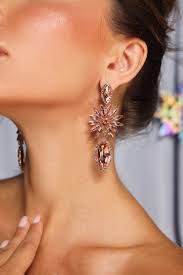 Judy Feather's Instagram, Twitter & Facebook