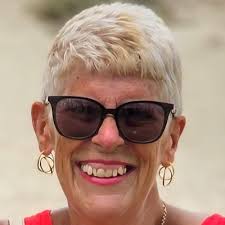 Patricia Crabbe's Instagram, Twitter & Facebook