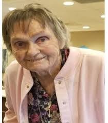 Peggy Wimmer's Instagram, Twitter & Facebook