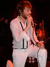 She is an actress and writer, known for dazed and confused (1993), pleasantville (1998) and true crime (1999). Beck Wikipedia