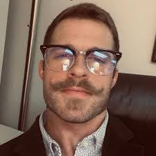 Zach Stanley's Instagram, Twitter & Facebook