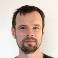 800+ "Dezső" profiles