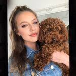 Leah Wilkes's Instagram, Twitter & Facebook