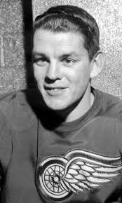 We regret to announce the passing of Peter McNab at the age of 70 following  a battle with cancer. McNab played parts of 14 NHL seasons with the Buffalo  Sabres, Boston Bruins,