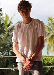 Busson began a relationship with australian supermodel elle macpherson in 1996.25 they have two sons together: Aurelius Busson Height Weight Age Girlfriend Family Facts Biography