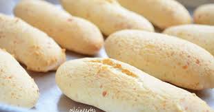Biscoito De Polvilho Assado De Padaria Biscoito De Queijo Biscoitos De Queijo Receitas Receitas Saborosas