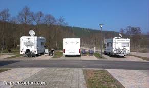 pin op camperplaatsen aires stellplatz