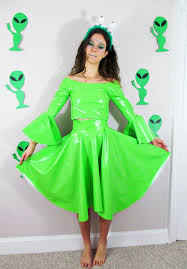 The kermit the frog is the perfect gift for any animal lover in your life and guaranteed to bring a smile to the face of your face. Diy Alien Costume Part 1 Jessthetics