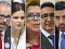 A anvisa (agência nacional de vigilância sanitária) deve autorizar neste domingo (17.jan.2021), em reunião da diretoria colegiada, o uso emergencial. Iktvdmygebjacm