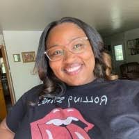 Jasmine Bass's Instagram, Twitter & Facebook