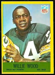 Willie Wood 1967 Philadelphia 83 Vintage Football Card Gallery Football Cards Philadelphia Football Nfl Football Cards