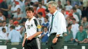 Bei der em 2000 ging deutschland als titelverteidiger ins turnier, was jedoch in einem desaster endete. Em Geschichte Der Deutschen Nationalmannschaft Oddset Wetten