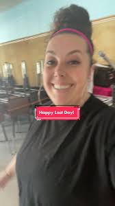 It’s time to say goodbye! 🥺🥺 #teachersoftiktok #teachertok #students  #student #school #teacher #teach #love #summer #vacation