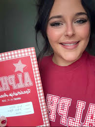 Congratulations to all our girls who made the Dean's List this past fall  semester! We are so proud of all these smarty-Pi's 🤍📚✨🥰🧠💭