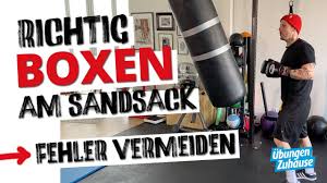 Habe es schon mit kissen und bällen versucht, doch es war nicht das wahre. 13 Minuten Boxsack Workout Effektives Springseil Warmup Hiit Youtube