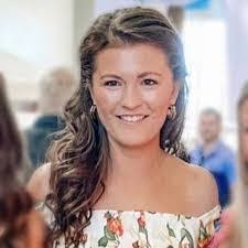 Abby Duckwall's Instagram, Twitter & Facebook