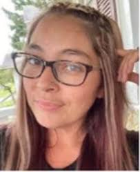 Melinda Davis's Instagram, Twitter & Facebook