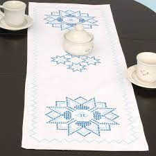 Free delivery & 30 day returns! Xx Stars Table Runner Jack Dempsey Needle Art