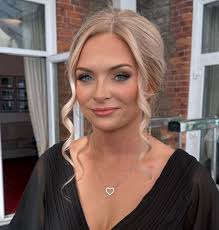 Stunning future bride to be, Glam for Amy