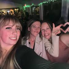 Recommendations for female doctors near Springfield