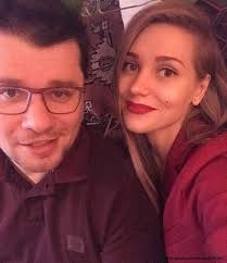 Ведь до ее появления у нас все было очень хорошо. Kristina Asmus I Garik Harlamov Podali Dokumenty Na Razvod