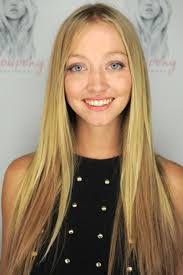 Joanna Hinton's Instagram, Twitter & Facebook