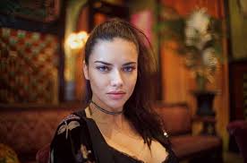 Adriana Lima Pictures (10317 Images)