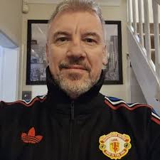 Chris Riding (@ChrisRiding1)