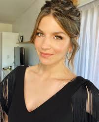 Juega kendall beauty salon, kardashians spooky makeup, jenner sisters spooky hair y muchos más grati. Ultimas Noticias De Maquillaje Tn