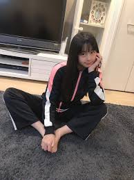 ボード かわいい小さな女の子 のピン