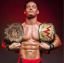 OMG, he's naked: WWE Raw wrestler Austin Theory - OMG.BLOG