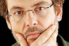 2013 Notre Dame de Sion Edebiyat Ödülü' “Baba Oğul ve Kutsal Roman”adlı  eseriyle Murat Gülsoy'un….KUTLUYORUZ….