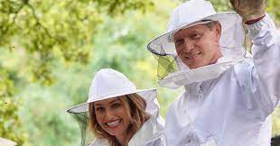 Check spelling or type a new query. Are Bobby Flay And Giada A Couple Now They Filmed A Show Together
