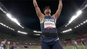 Der speerwurf, welcher bei den olympischen spielen und oftmals auch in der schule und uni eine beliebte sportart ist, besteht darin, einen speer mit einer metallspitze so weit wie möglich zu werfen. 8vf4ie2ytp4pvm