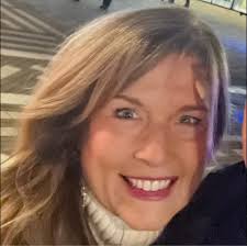 What are the best hotels to stay at for an Eagles concert at the Sphere in  Las Vegas?