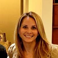 Anne Seery's Instagram, Twitter & Facebook