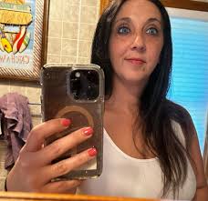 What is a good shape for my eyebrows?