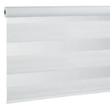 Jour nuit apporte une touche de décoration à votre intérieur, en toute simplicité. Gifi Rideaux Jour Nuit Store Enrouleur Jour Nuit 45 X H90 Cm Blanc Amazon Fr Cuisine Maison Arts De La Table Textiles Et Luminaires