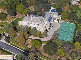 He is not only an entrepreneur but also elon musk was the second entrepreneur in the silicon valley (the first one was james h. Elon Musk Besitzt Funf Riesige Anwesen In Los Angeles Business Insider