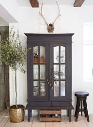 Olive Trees Are Next Big Thing Tree Taking Over The Design World How To Take Care Of It Home Decor Home Furniture