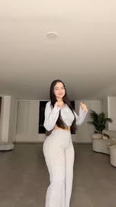 Natalia Salas (@nataliasalasvv) • Instagram photos and videos